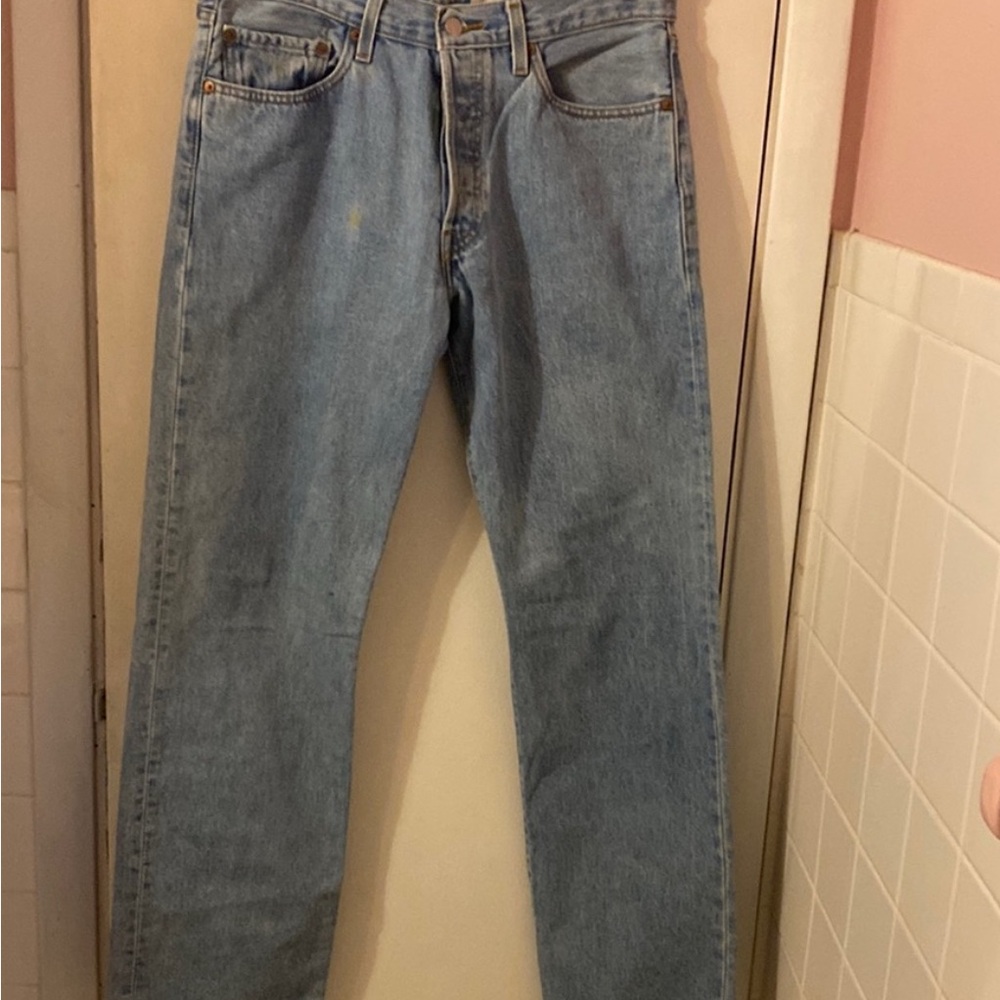 Men’s Light-wash Levi’s 501 Button-fly Cotton Jeans Sz 33 x 32